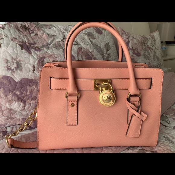 Michael Kors Handbags - Michael Kors Hamilton Satchel